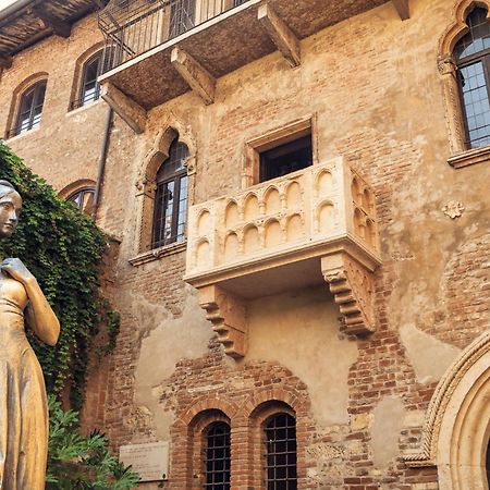 Opera Luxury Apartment ヴェローナ エクステリア 写真