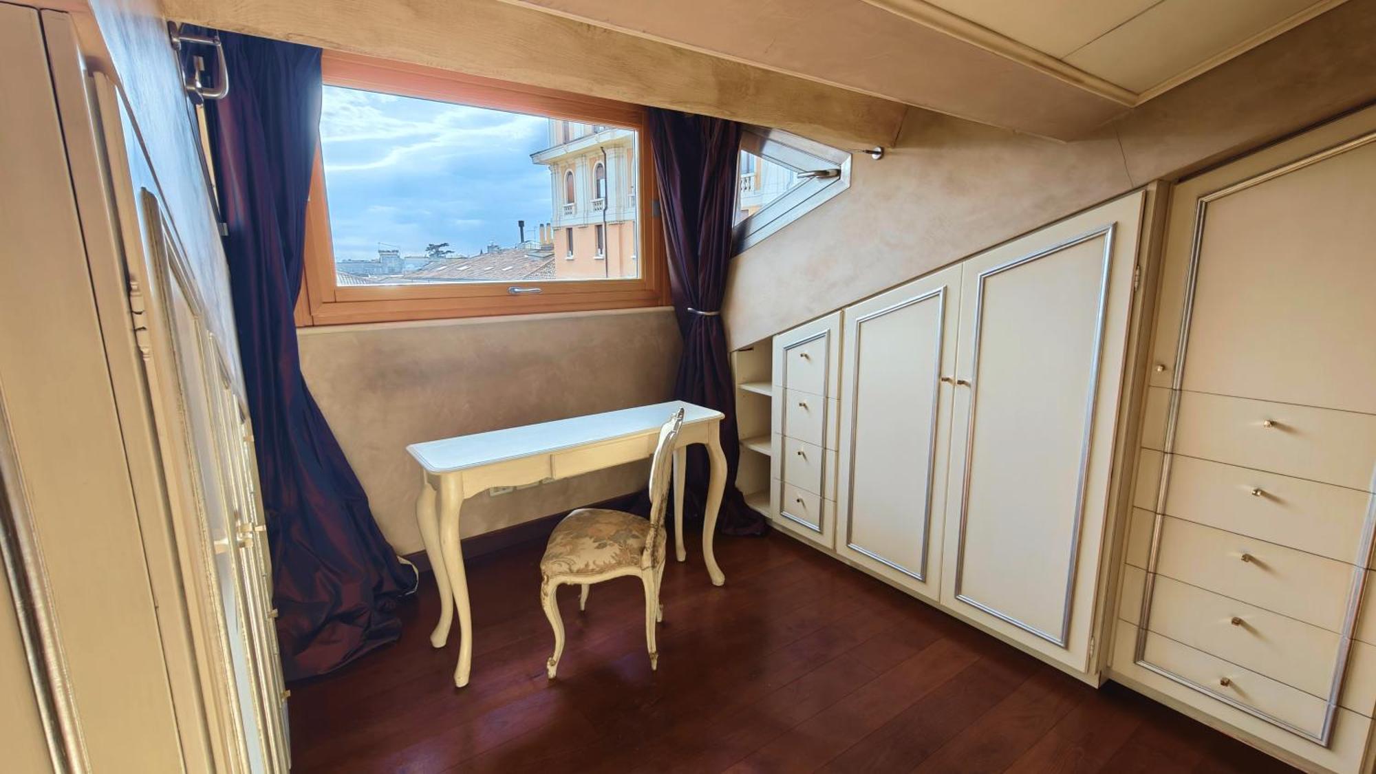 Opera Luxury Apartment ヴェローナ エクステリア 写真