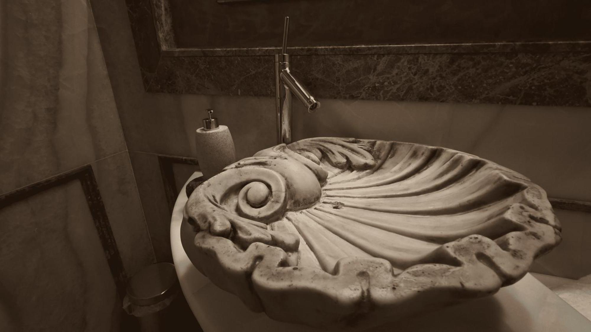 Opera Luxury Apartment ヴェローナ エクステリア 写真
